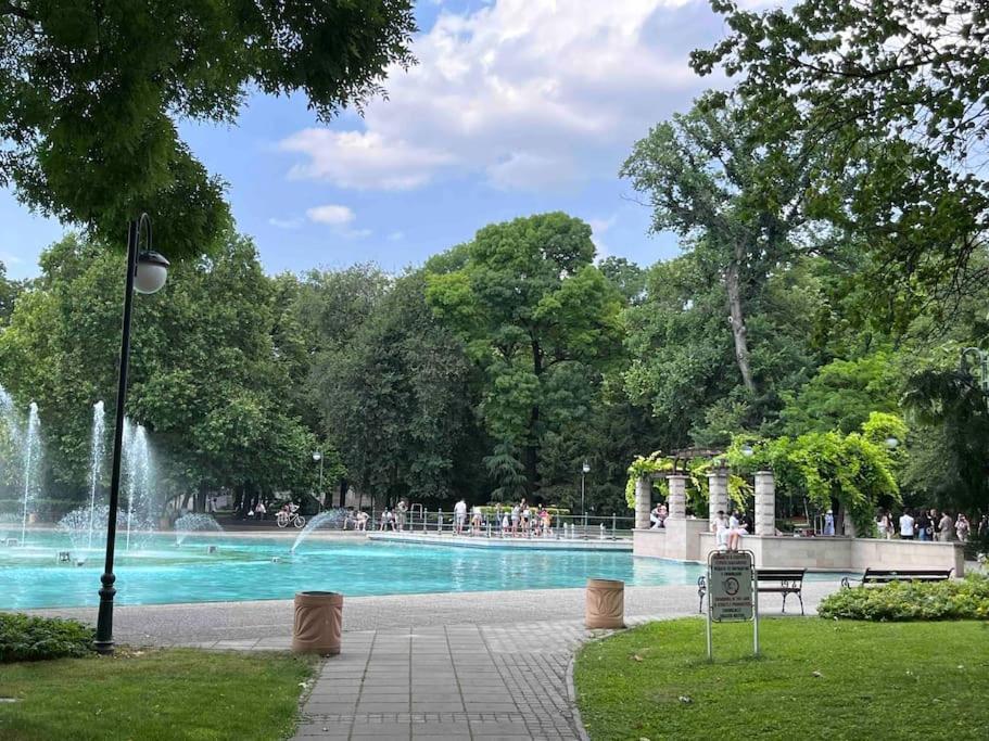 7Mins City Garden And Center+P Plovdiv Exterior foto